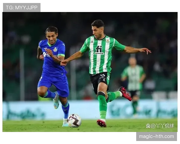 西甲绿条纹逆转大胜，团队精神与斗志助球队状态强势回暖